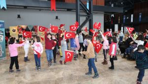Minik yüreklerin vatan sevgisi