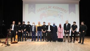 Darıca'da Gençlik Konseri düzenlendi