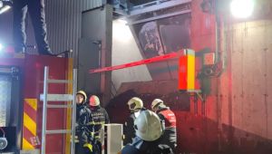 Darıca’daki çimento fabrikasında korkutan yangın