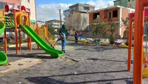 Dilovası'nda çocuk parkları yaza hazır