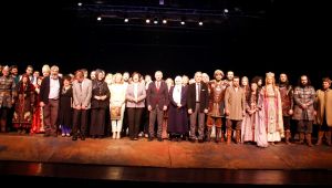 İskender Pala yazdı, Hülya Koçyiğit hayran kaldı