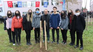 1041 meyve fidanı toprakla buluşuyor