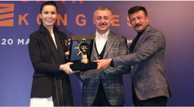 Büyükşehir, Kültür-Sanat ödülünü kaptı!