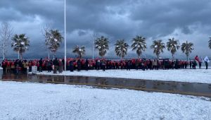 İzcilerden Çanakkale Şehitleri saygı yürüyüşü