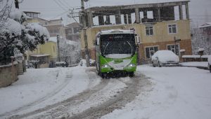 Kar yağışı günlük yaşamı olumsuz etkiliyor