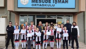 Mesude İşman Ortaokulu Türkiye finallerinde!