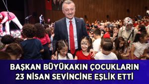 Büyükakın çocukların 23 Nisan sevincine eşlik etti