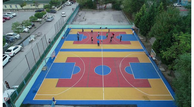 Büyükşehir 70 okula daha basketbol sahası yapacak