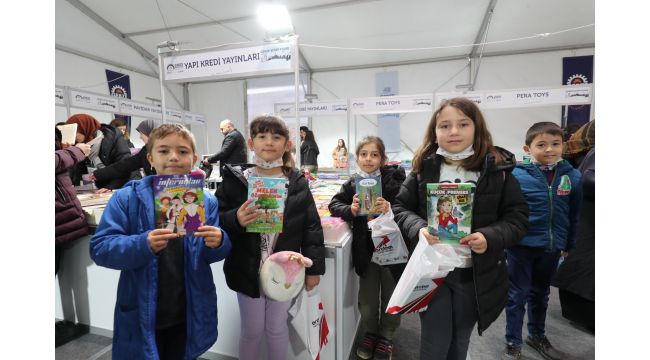 Gebze Kitap Fuarına yoğun ilgi!