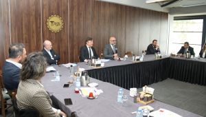 İlçe belediyeleriyle imar toplantısı yapıldı