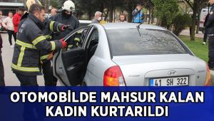 Otomobilde mahsur kalan kadın kurtarıldı