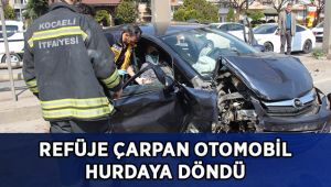 Refüje çarpan otomobil hurdaya döndü!
