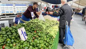 Semt pazarlarında fiyatlar yarı yarıya düştü