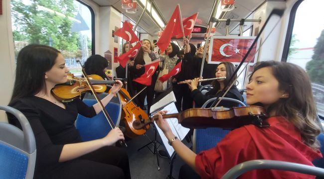 Bu tramvay ile 19 Mayıs coşkusu her yere taşındı
