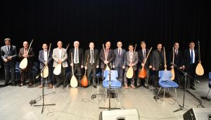 Çayırova’da türküler söylendi, aşıklar atıştı