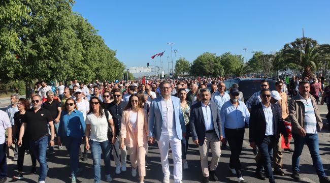 CHP Kocaeli Maltepe mitingine çıkarma yaptı