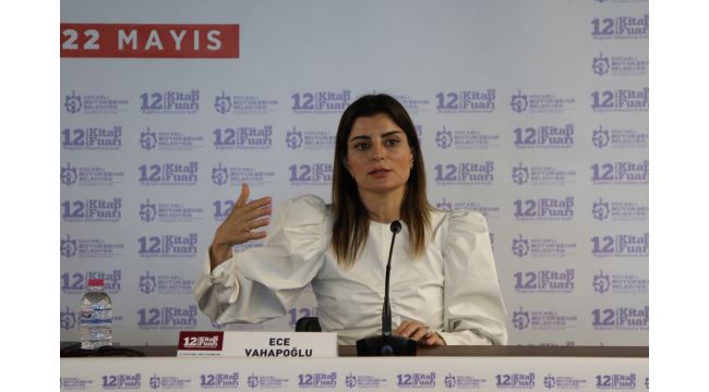 Ece Vahapoğlu: Parlak bir cilt için su ve nefes