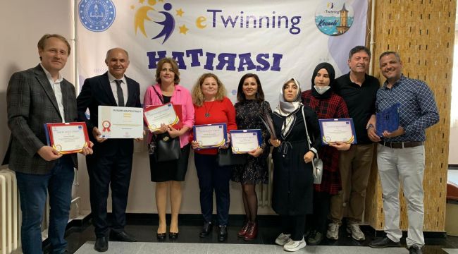 Eşrefbeyli eğitimciler kalite belgesi aldı
