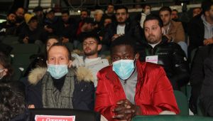 Kocaelispor'da Gueye'nin sözleşmesi feshedildi