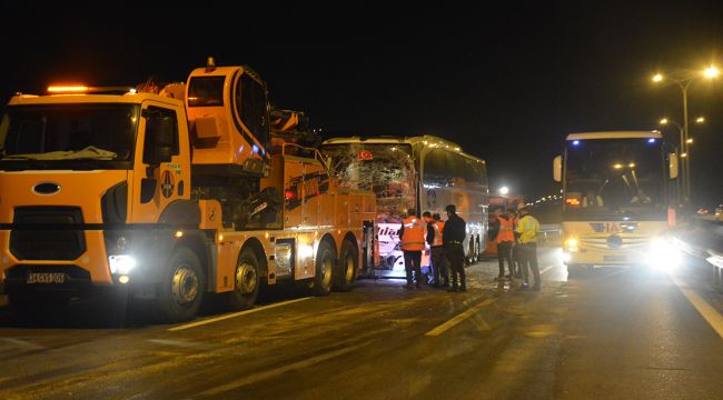 TEM’deki zincirleme kazada 4 kişi yaralandı!