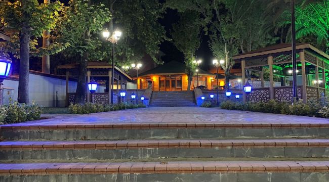Adnan Kahveci Parkı ışıl ışıl oldu
