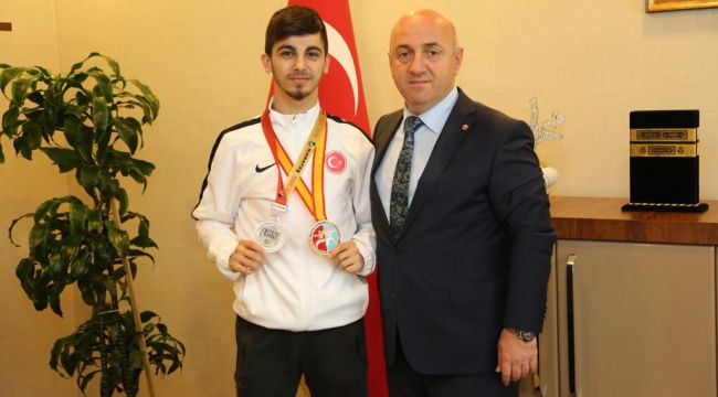 Akdeniz oyunlarında Şamdan Resitali!