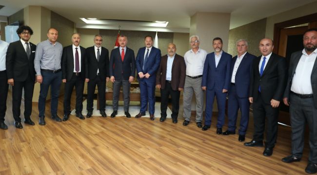 Başkan Büyükakın dernekleri ağırladı!