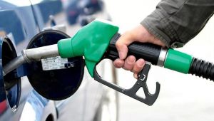 Benzin ve motorine de zam geliyor