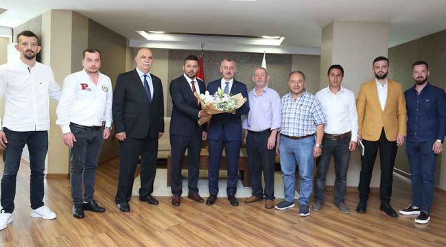 Büyükakın: İhtiyaç sahiplerinin yanındayız