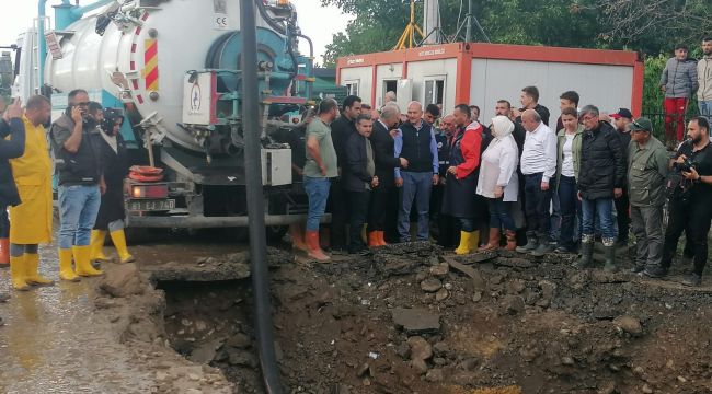 Büyükşehir Yol Bakım Timi Düzce’de