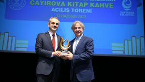 Çayırova'ya 25 bin kitaplı Kitap Kahve