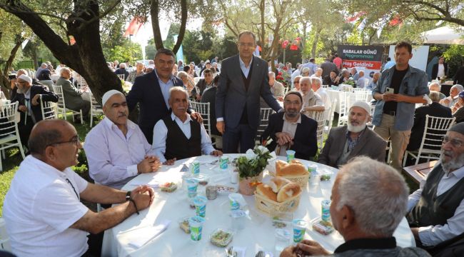 Dilovası’nda 70 yaş üstü babalar bir araya geldi