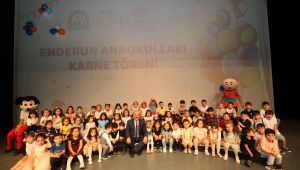 Enderunlu Minikler Karnelerine Kavuştu