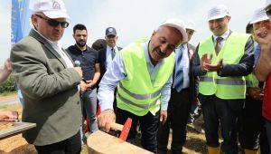 Gebze’de elektronik atıklar fidana dönüştü
