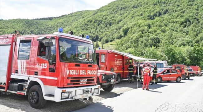 Helikopterle kaybolan 4 Türk'ün cansız bedeni bulundu