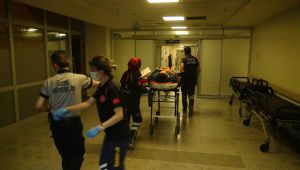 İki grup arasında çıkan kavgada polisler yaralandı