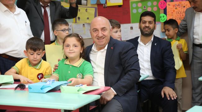 Karneleri Başkan Bıyık dağıttı