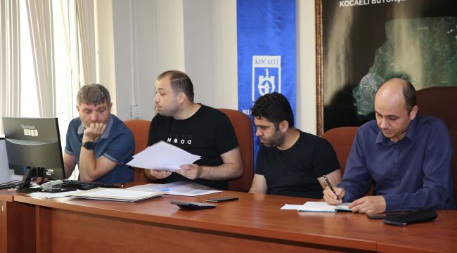 Milli İrade Meydanı’na 5 teklif