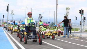 Trafik Eğitim Parkı’nda ilk ders Başkan Büyükakın’dan