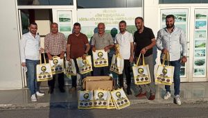 Ağrılılar Derneği 2 bin çocuğu sevindiriyor