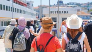 Büyükada’ya mavi tur keyfi