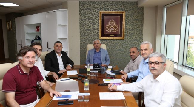 Büyükşehir’de sendika ve işveren temsilcileri buluştu