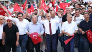 Çayırova 15 Temmuz'da tek yürek oldu