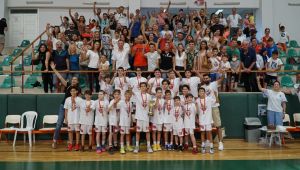 Gölcük Basketbol, üst üste Kocaeli şampiyonu oldu