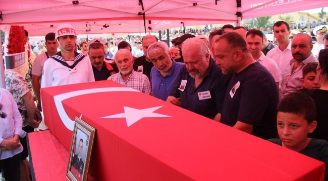 Pençe-Kilit şehidi son yolculuğuna uğurlandı