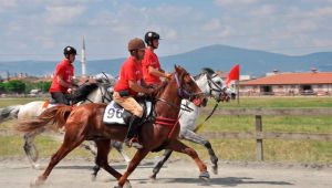 Rahvan At Yarışları heyecanı Gölcük'te yaşanacak