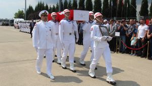 Şehidin naaşı Kocaeli'ye getirildi