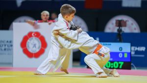 Uluslararası Judo turnuvası başladı