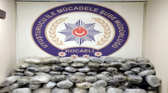 Uyuşturucu operasyonunda 12 kişi tutuklandı