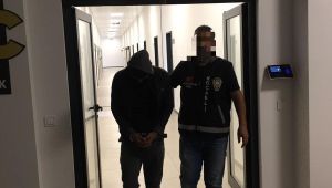 15 yıl hapis cezasıyla aranıyordu, operasyonla yakalandı